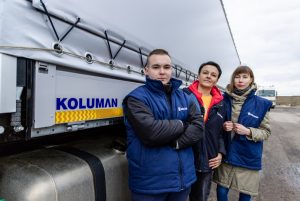 Турецкий концерн Koluman поздравил дальнобойщиц Янстронг с 8 марта